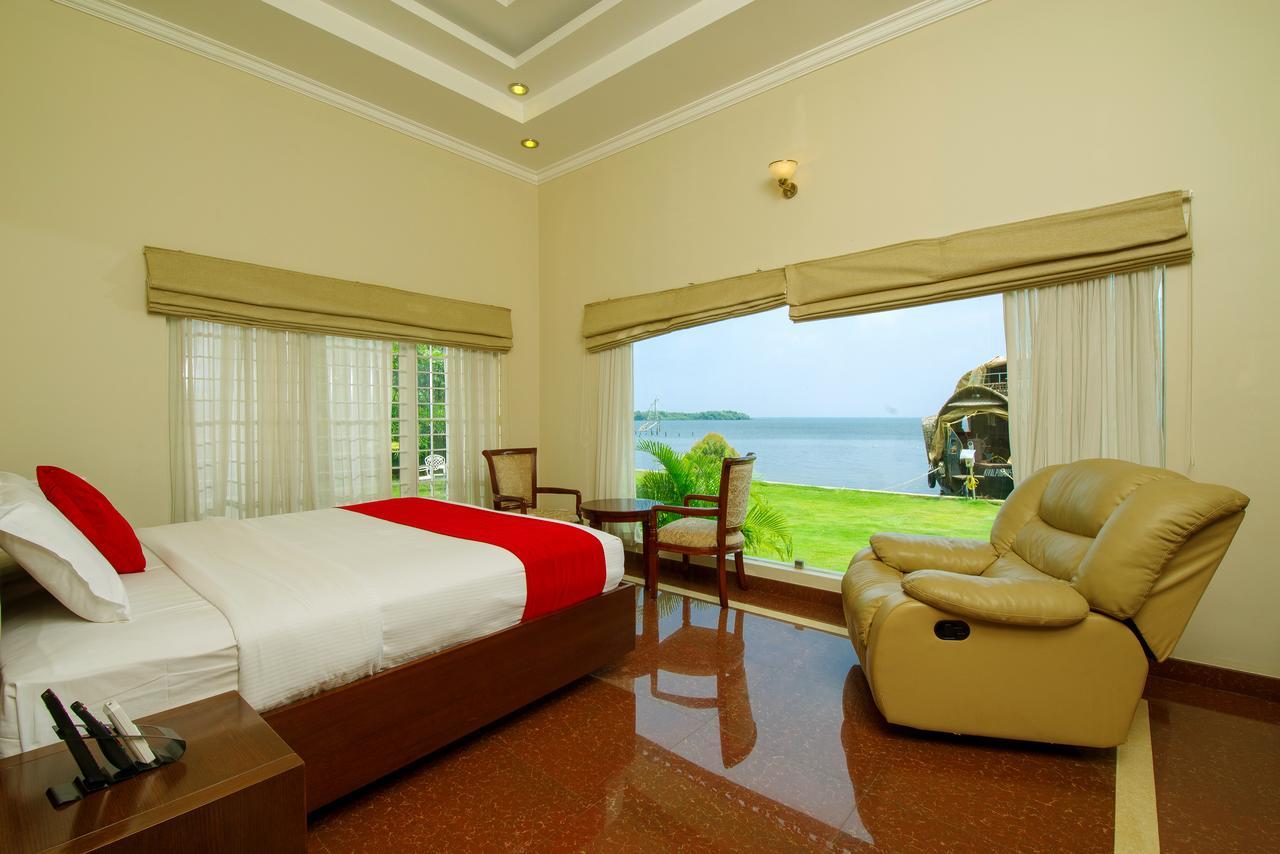 Cyrus Resort By Tolins Hotels & Resorts Alappuzha Exterior photo